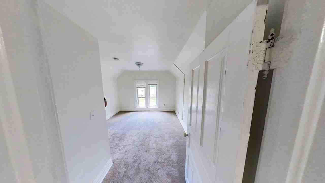 8 South Normal Street - Photo 5 of 11