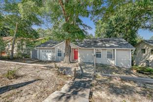 213A Honeysuckle Way - Photo 1 of 1