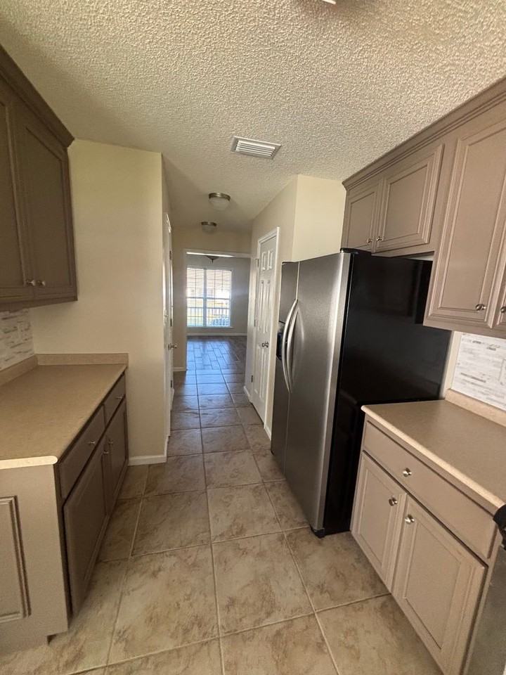 4329 Chandler Way - Photo 6 of 10