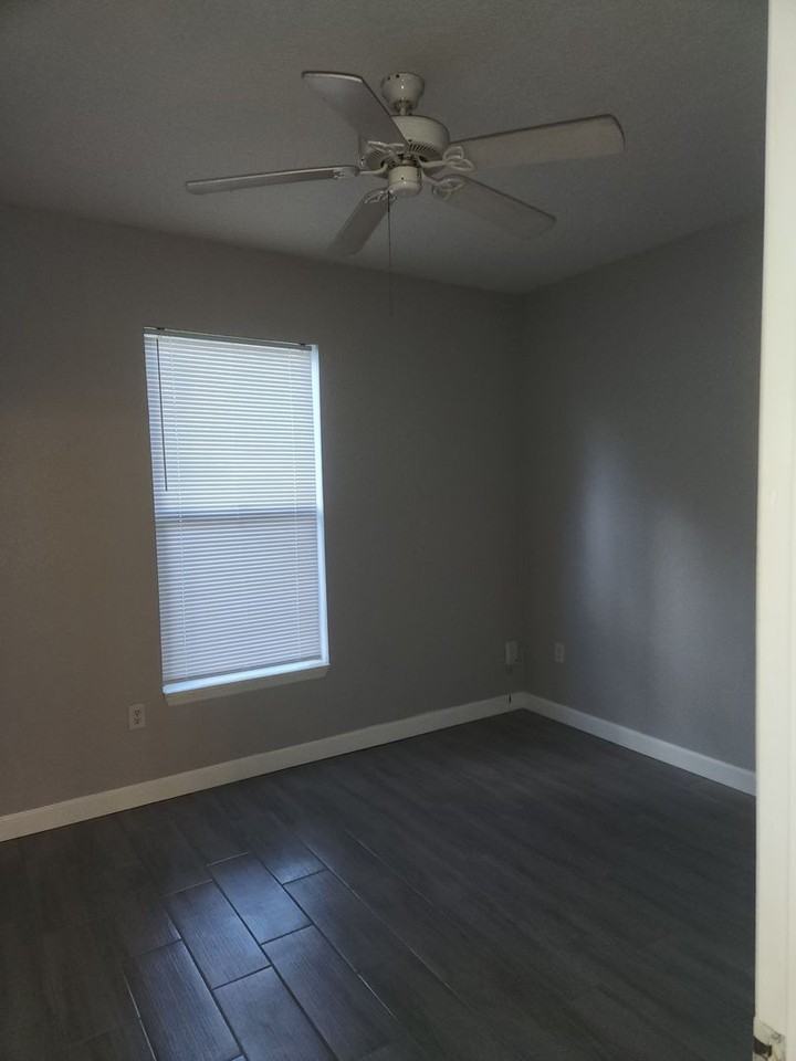 2013 Hemingway Cir - Photo 6 of 7