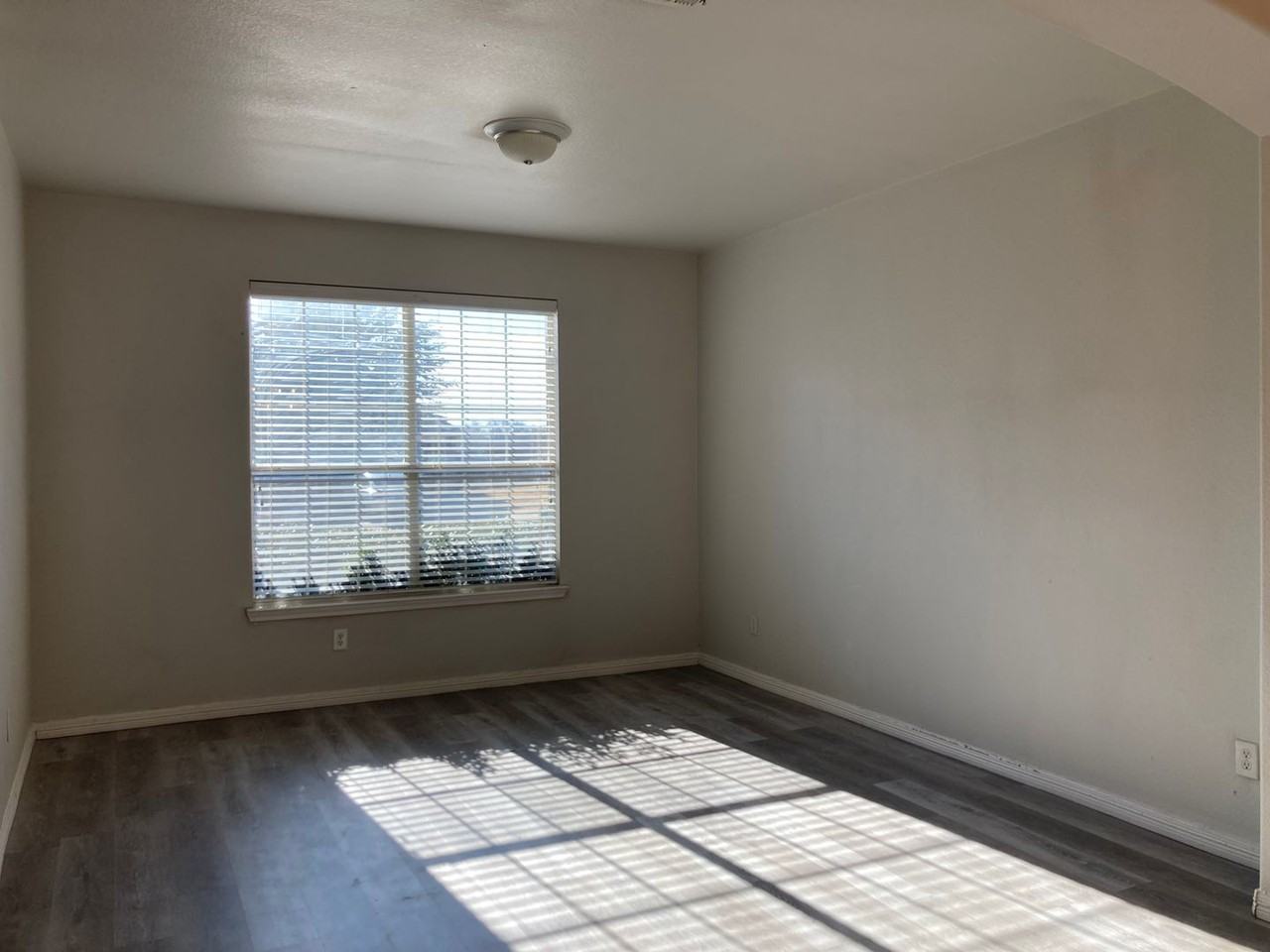 2744 Ferdinand - Photo 6 of 48