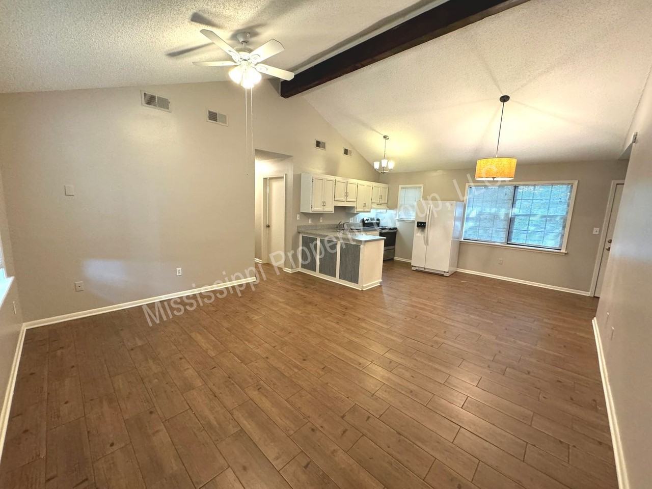 350 Christman Dr - Photo 2 of 25