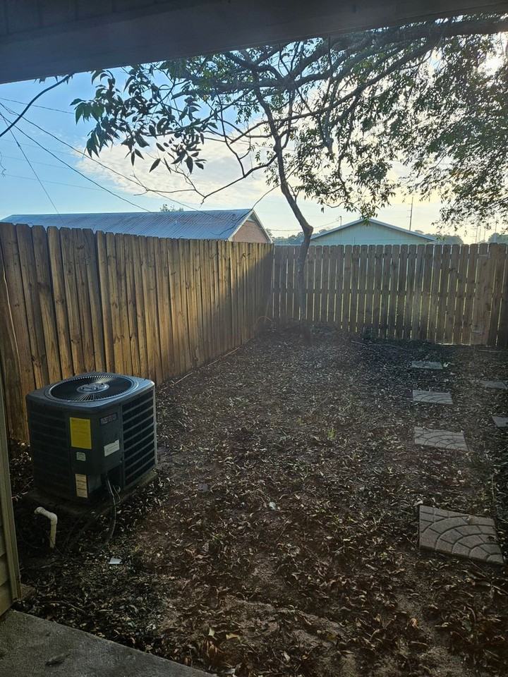 117 Brian Ct - Photo 6 of 7