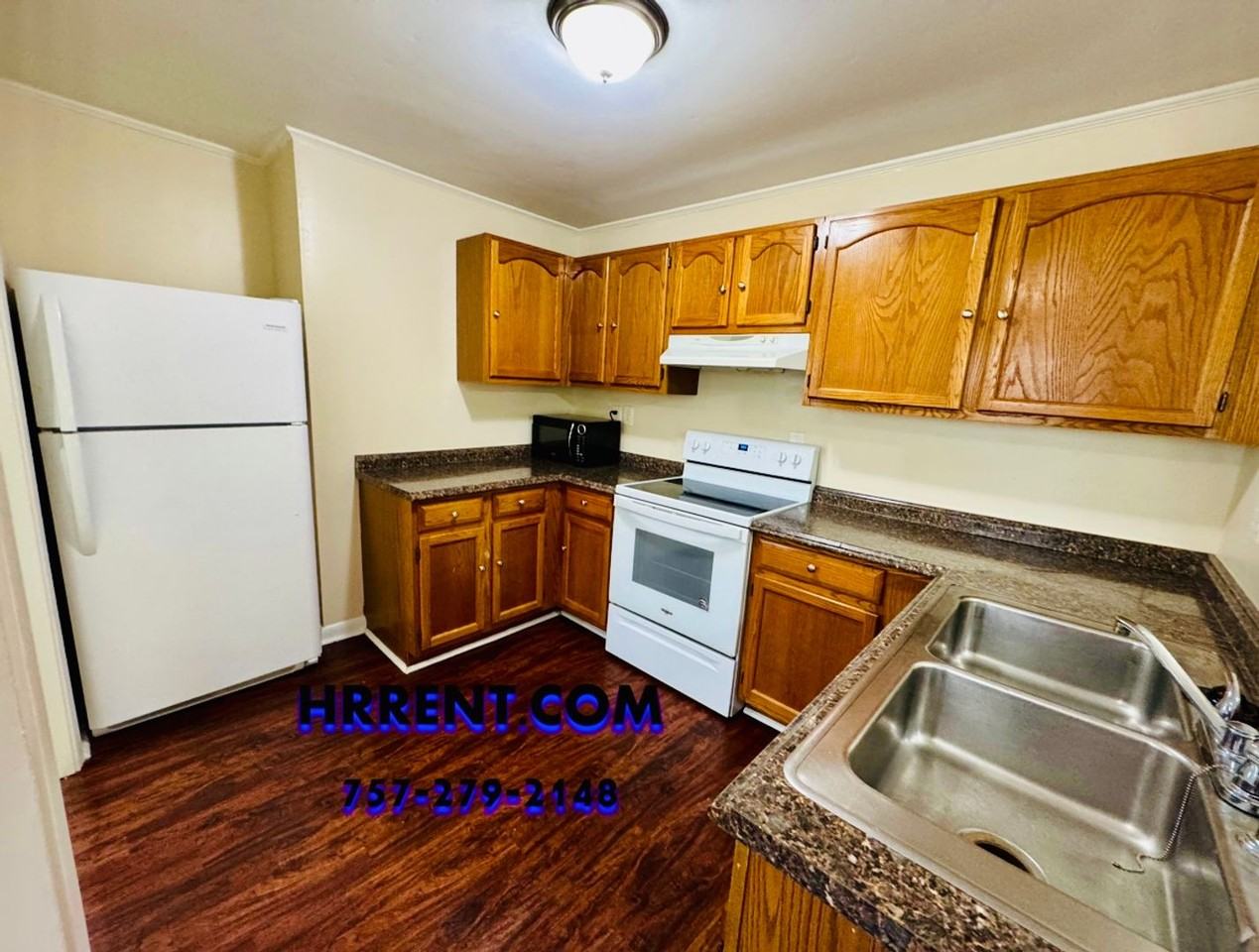 711 Dune St - Photo 5 of 16