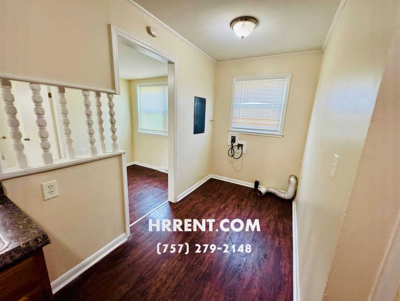 711 Dune St - Photo 6 of 16