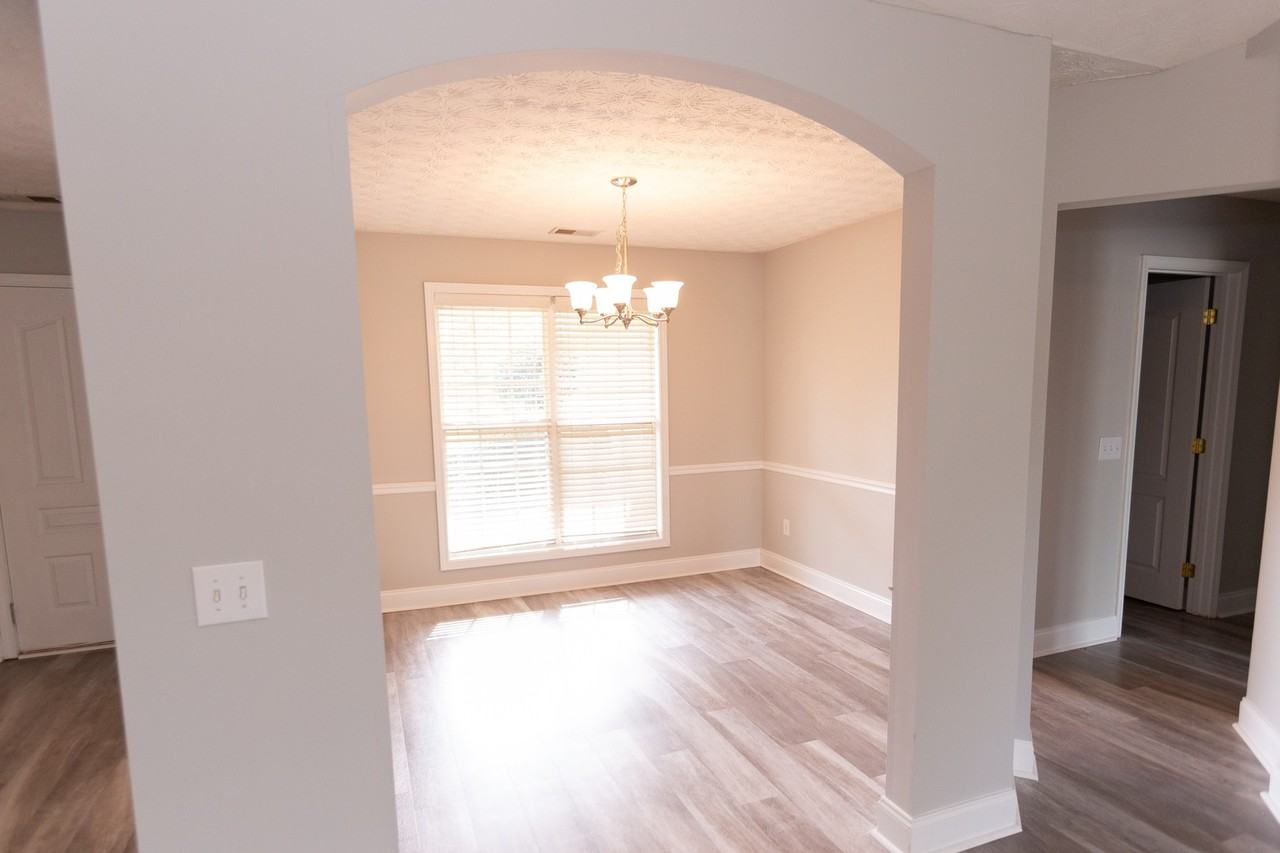 1030 Stone Shoals Ct - Photo 4 of 16