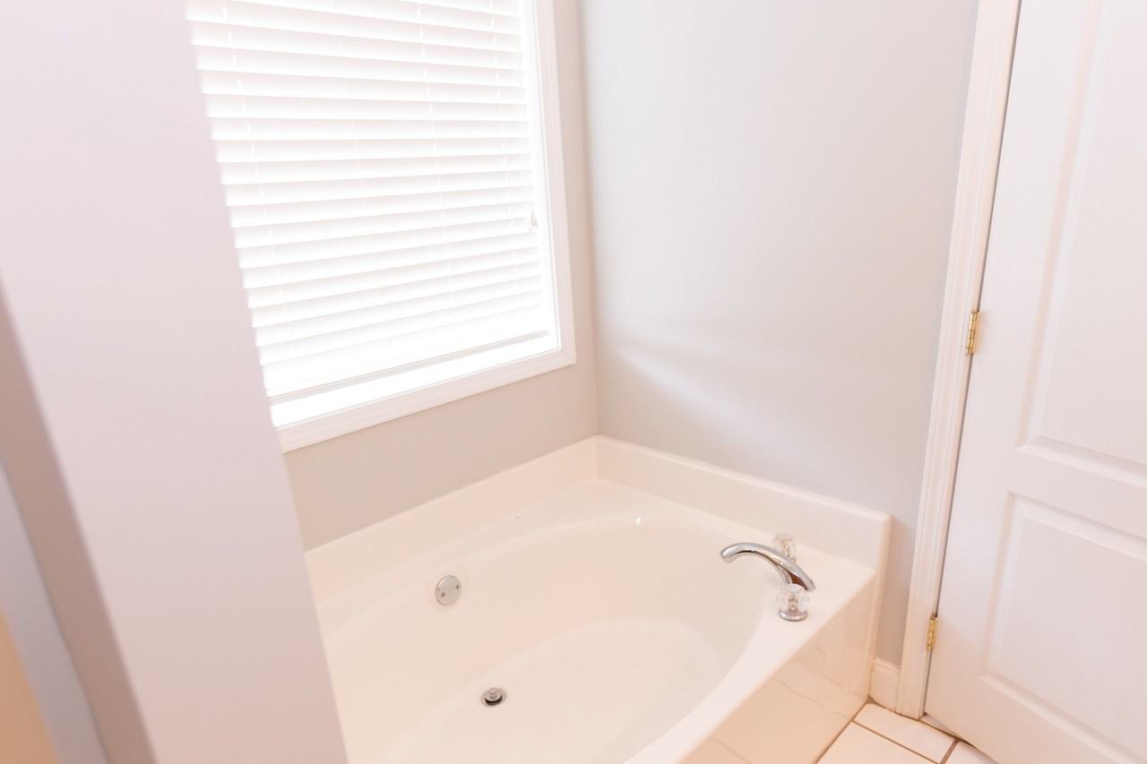 1030 Stone Shoals Ct - Photo 5 of 16