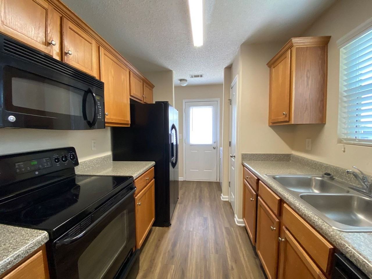 230 Katydid Drive - Photo 3 of 16