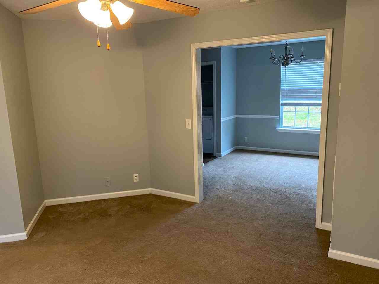 990 Tom Hailey Blvd - Photo 3 of 17