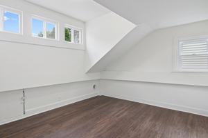 featured image of 562 N Union St