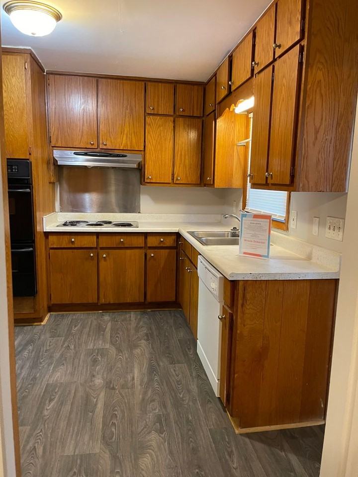 2345 Tiffany Cir - Photo 7 of 21