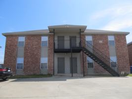 featured image of 1505 Bent Tree Drive