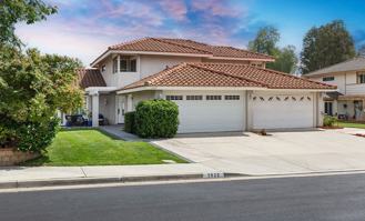 3922 Ravenswood Dr - Photo 1 of 1