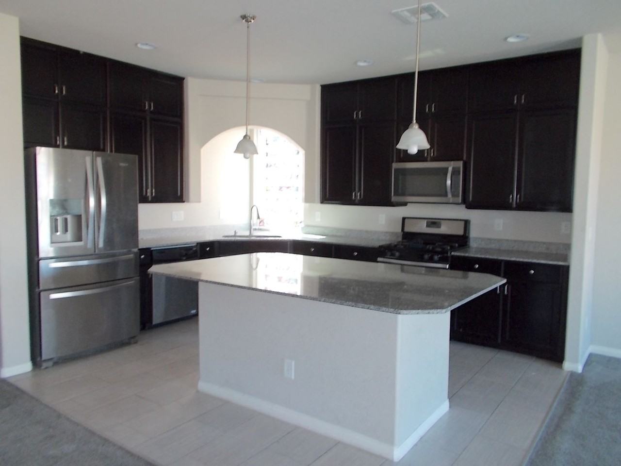 8228 Sorrel St - Photo 3 of 24