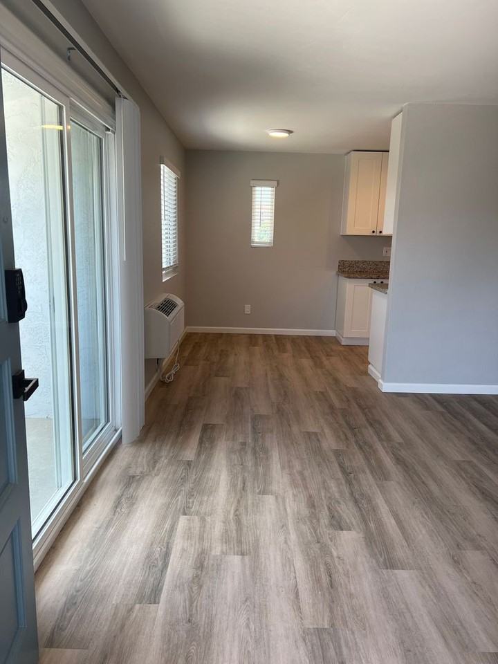 951 North Vulcan Avenue - Photo 2 of 22