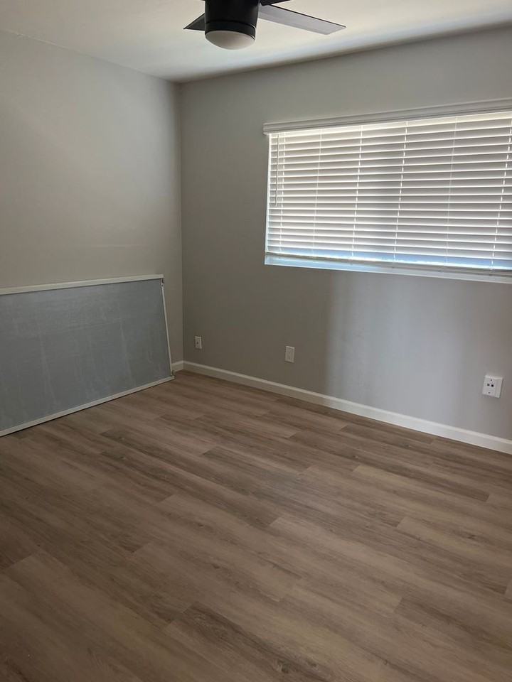 951 North Vulcan Avenue - Photo 7 of 22
