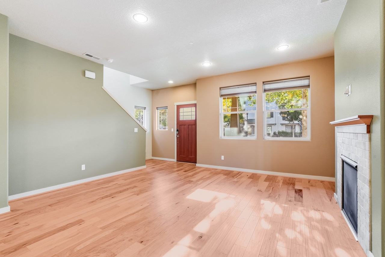 28994 Sw Costa Cir W - Photo 2 of 15