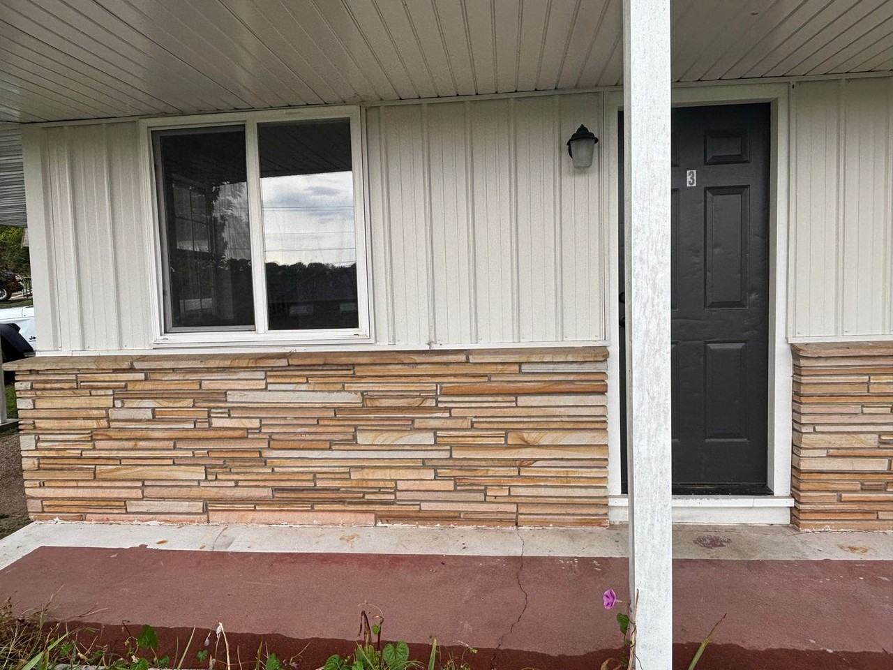 10524 Farm Road 2180