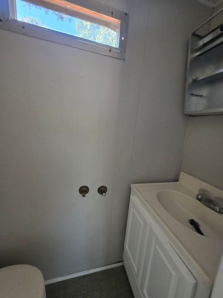 116 Gardenia Ln - Photo 6 of 7