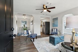 428 Hampton Roads Ave - Photo 1 of 1