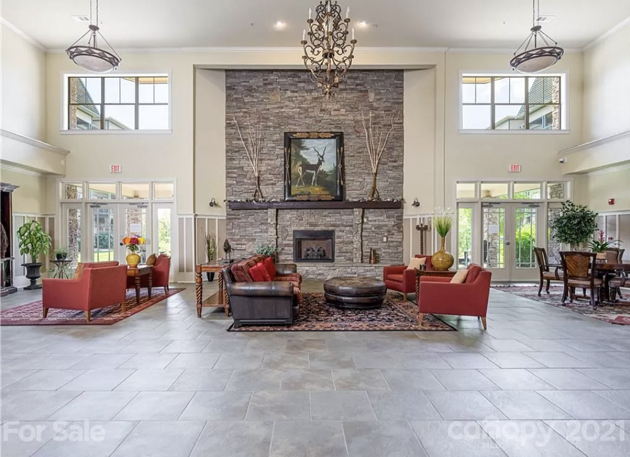 9 Kenilworth Knolls - Photo 3 of 28