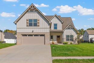 573 Bowden Dr - Photo 1 of 1