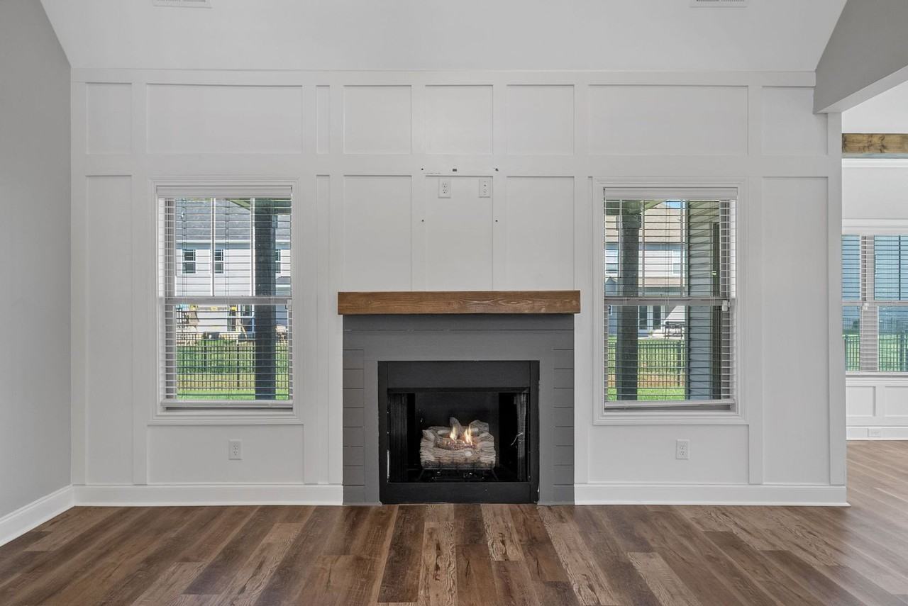 573 Bowden Dr - Photo 7 of 48