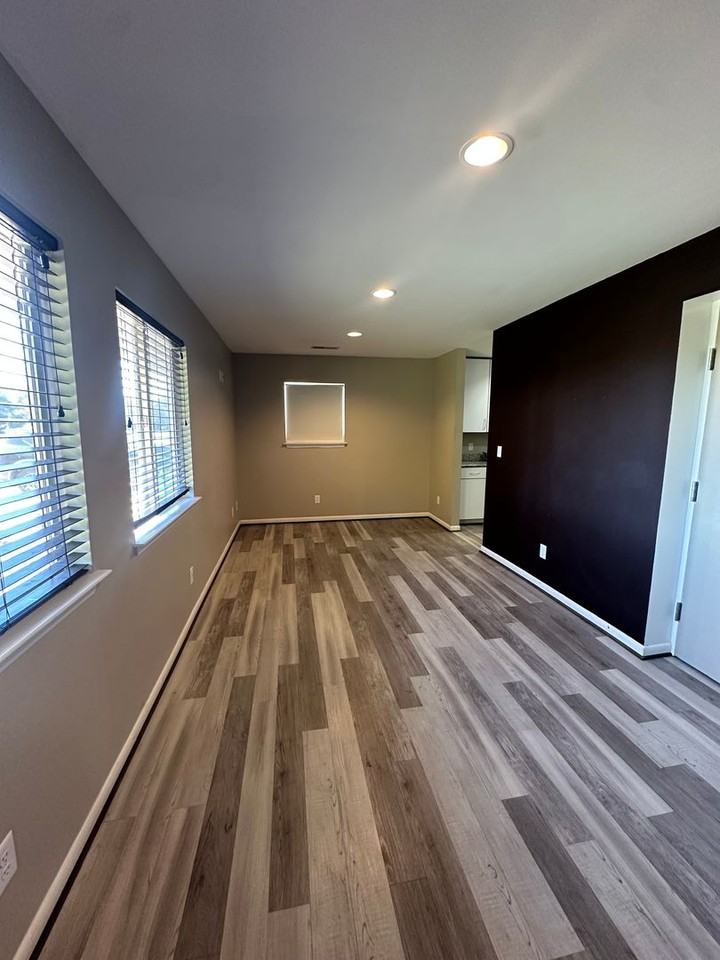 4419 Greenbrier Dear Rd - Photo 3 of 22