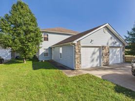 402 Elliott Ln - Photo 1 of 1