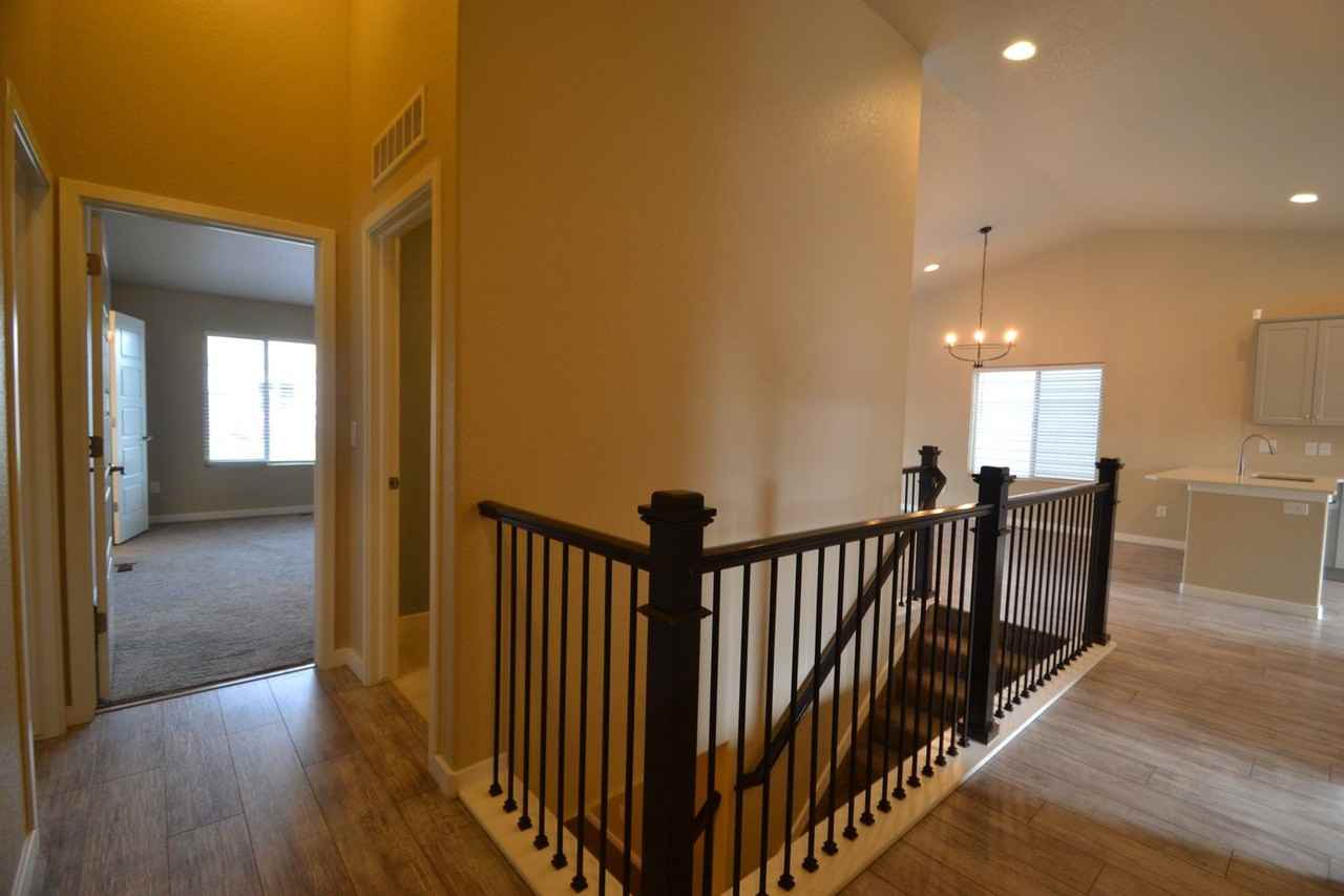 2332 Pelican Bay Drive - Photo 7 of 26