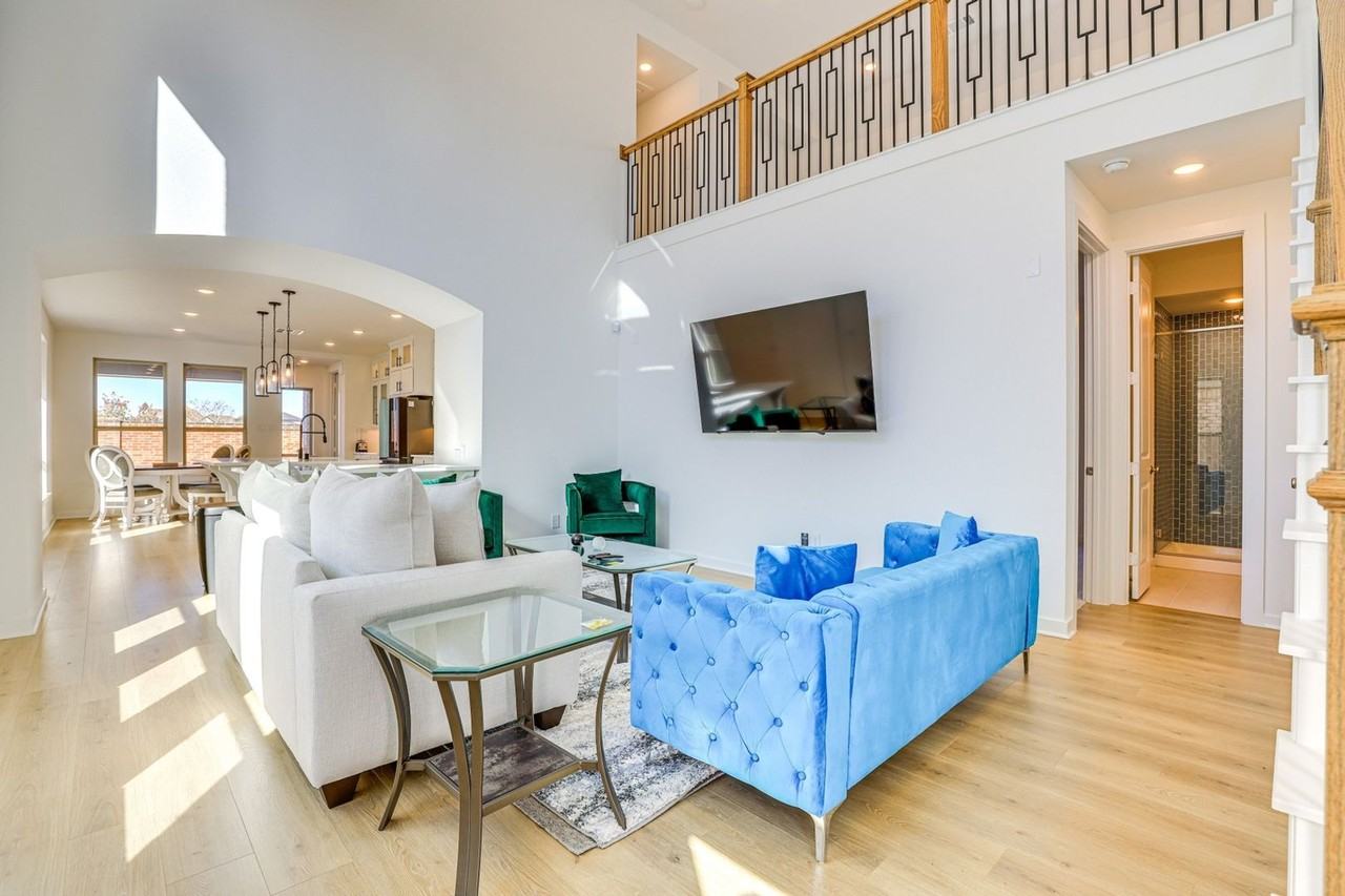 27118 Berry Bright Dr - Photo 2 of 17