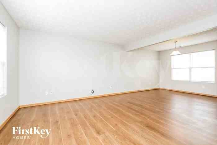 6322 Pompano St - Photo 3 of 15