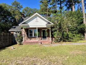 3202 Belvedere Dr - Photo 1 of 1