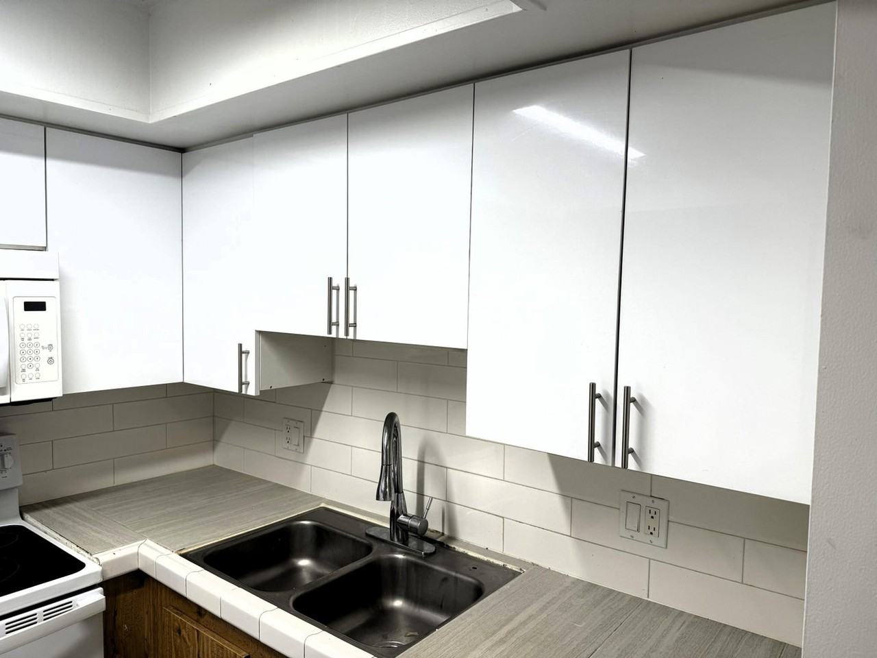 4205 Oak Terrace Dr #4205 - Photo 2 of 17