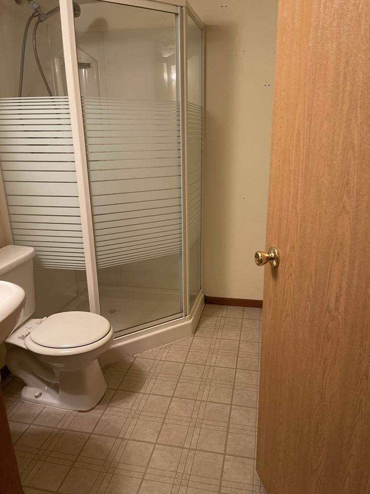 9th St Ne #1 - Photo 2 of 18