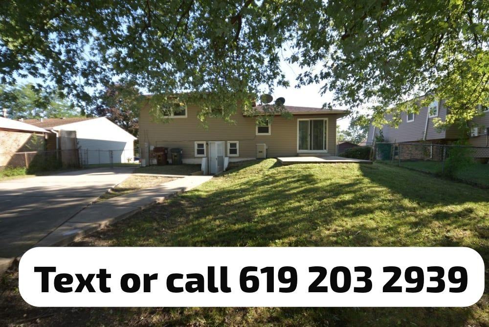 7730 163rd Pl #NA - Photo 3 of 5