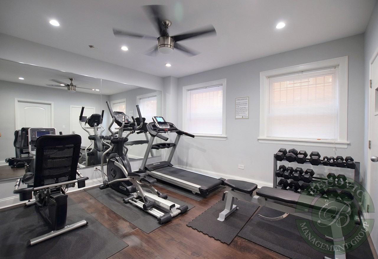 7456 N Greenview Ave #4D - Photo 5 of 8