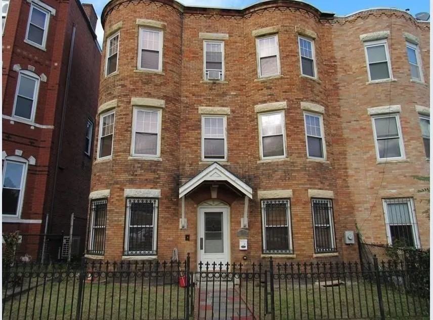 102 Moreland St #1 - Photo 5 of 5