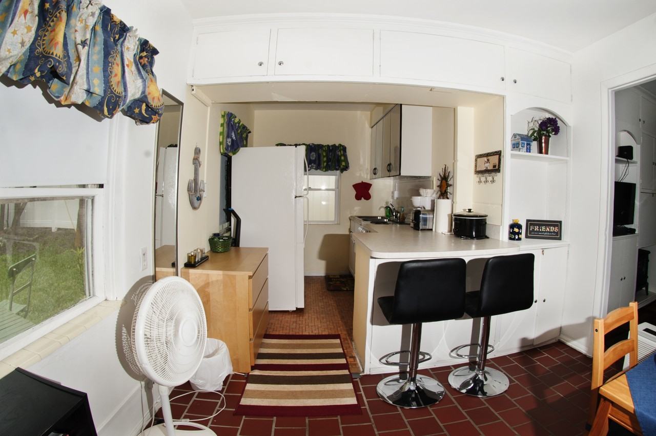 University Blvd #512 - Photo 3 of 7