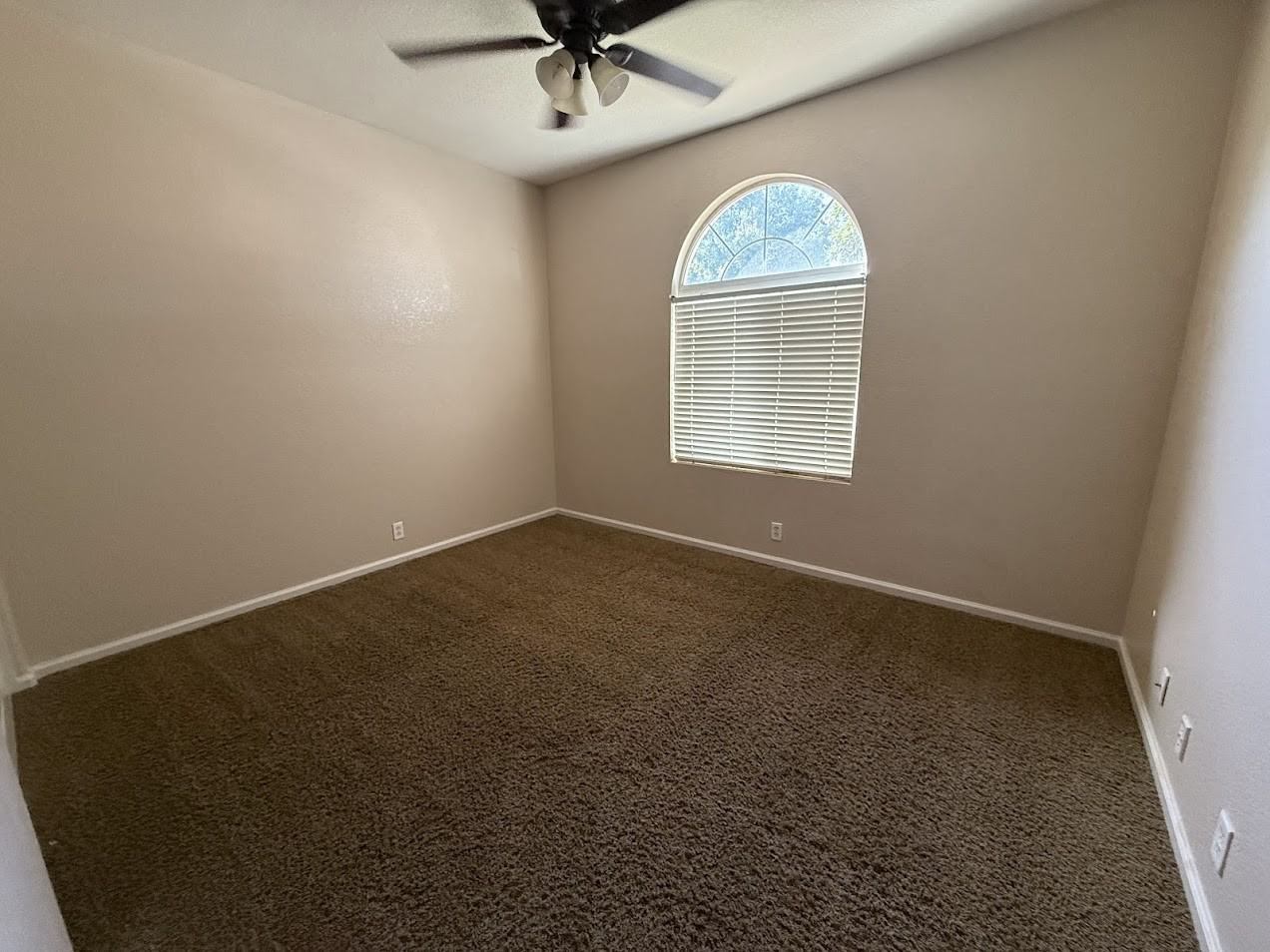 3534 Sarasota Ave #NA - Photo 4 of 8