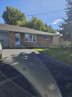 featured image of 2525 Madison St #2