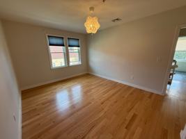 featured image of 486 Revere St #5