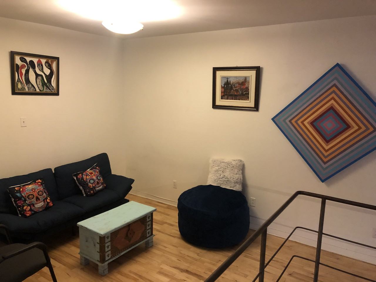 BETTER than Airbnb! / PLUS COOL qu’Airbnb ! (Sherbrooke Metro) - Photo 3 of 5