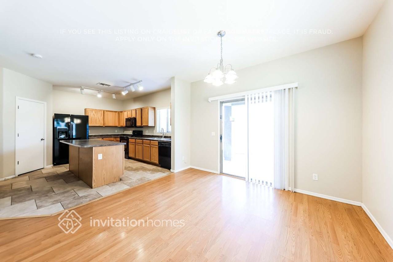 35920 West Velazquez Drive - Photo 6 of 18