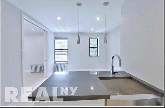 Stanton St #5E2 - Photo 3 of 7