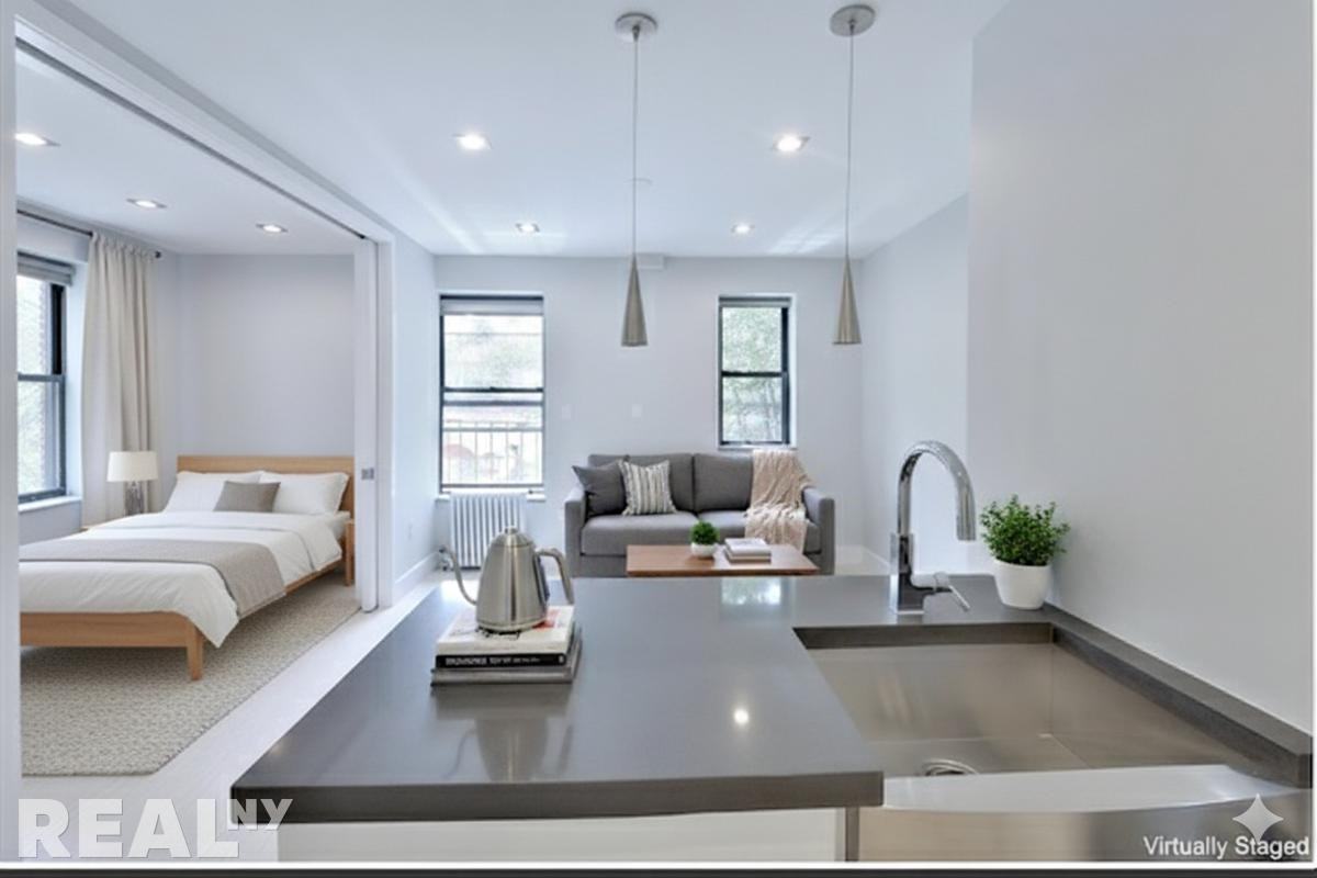 Stanton St #5E2 - Photo 4 of 7