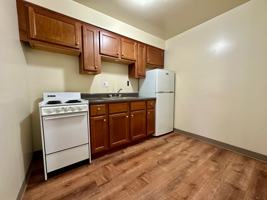 featured image of 1860 Brett St