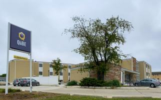 featured image of 2400 Northwestern Ave