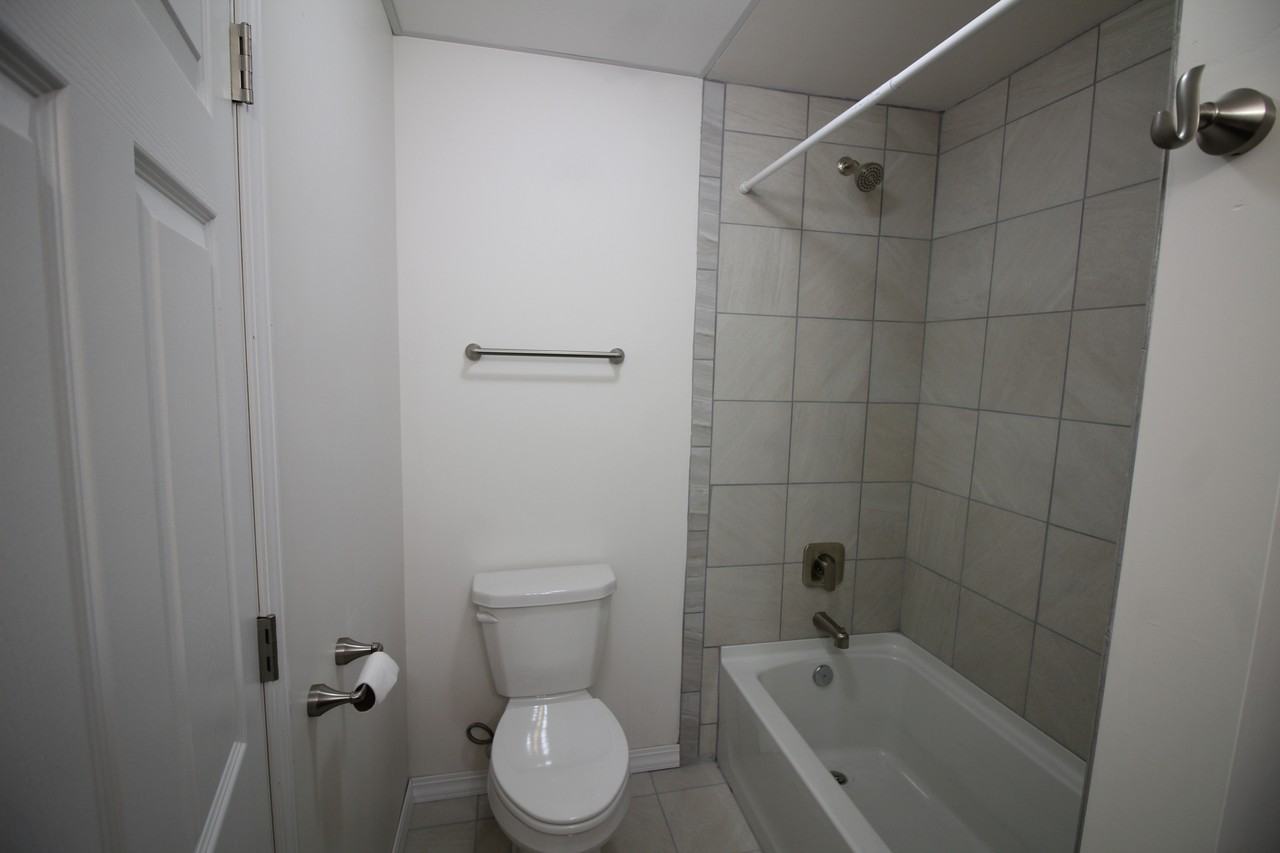 502 Wollan Street #1 - Photo 6 of 6
