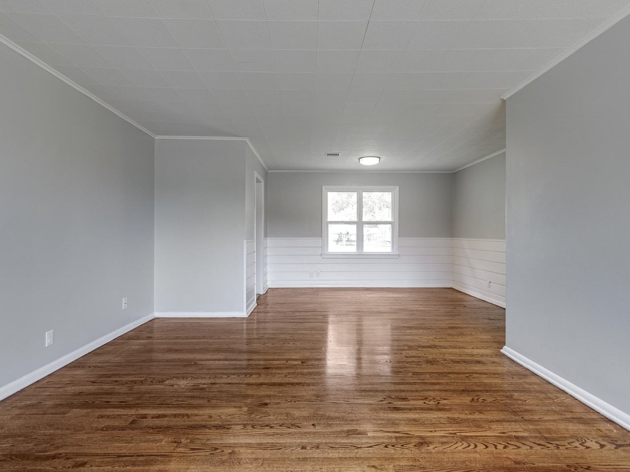 3900 Fairview Rd #NA - Photo 2 of 28